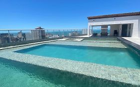 Priority Apartamento perto da praia em Praia Grande, Wifi, Garagem e Vista